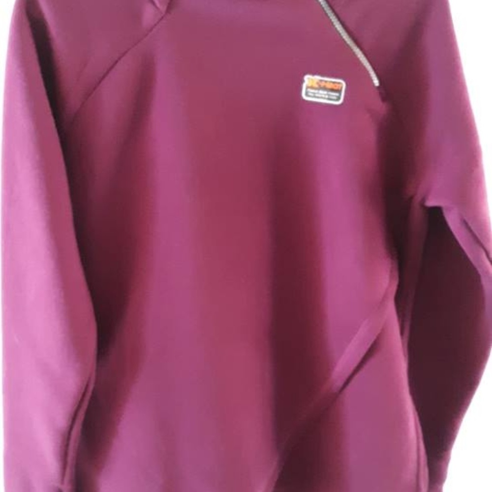 RBK FLEECE BACK KEEPS YOU WARM AND COZY